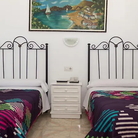 Mediterraneo Front Отель